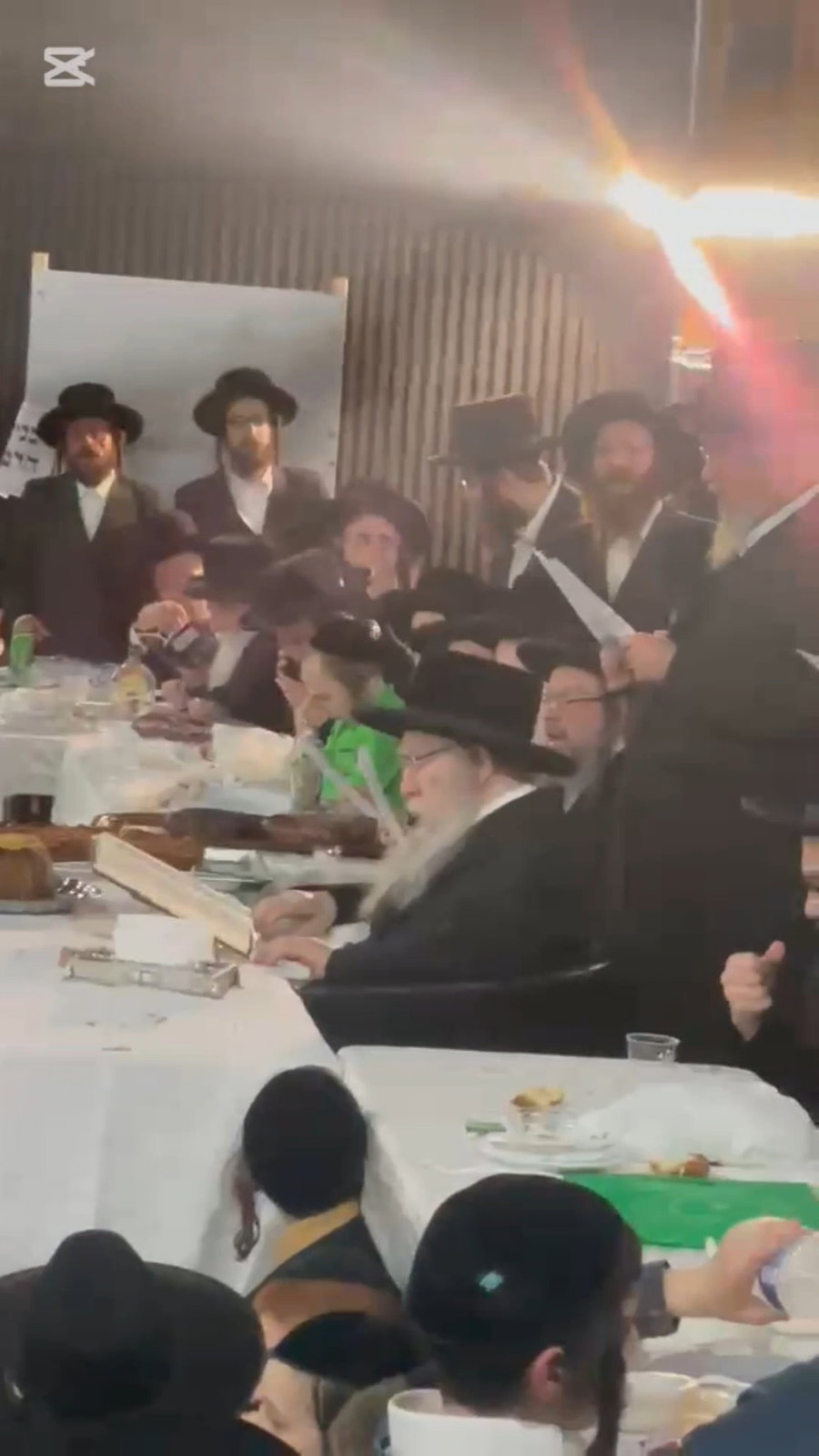 האדמו"ר מפשעווארסק בטיש ל"ג בעומר