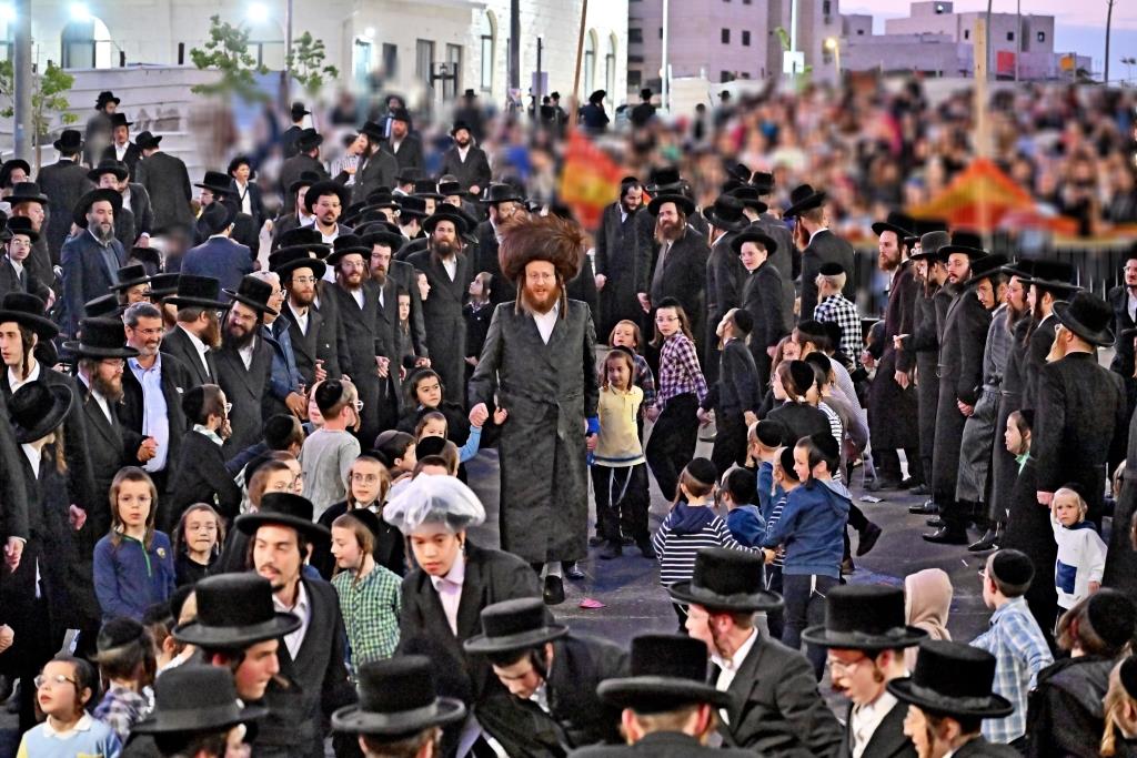 ל"ג בעומר בחצה"ק ספינקא בית שמש