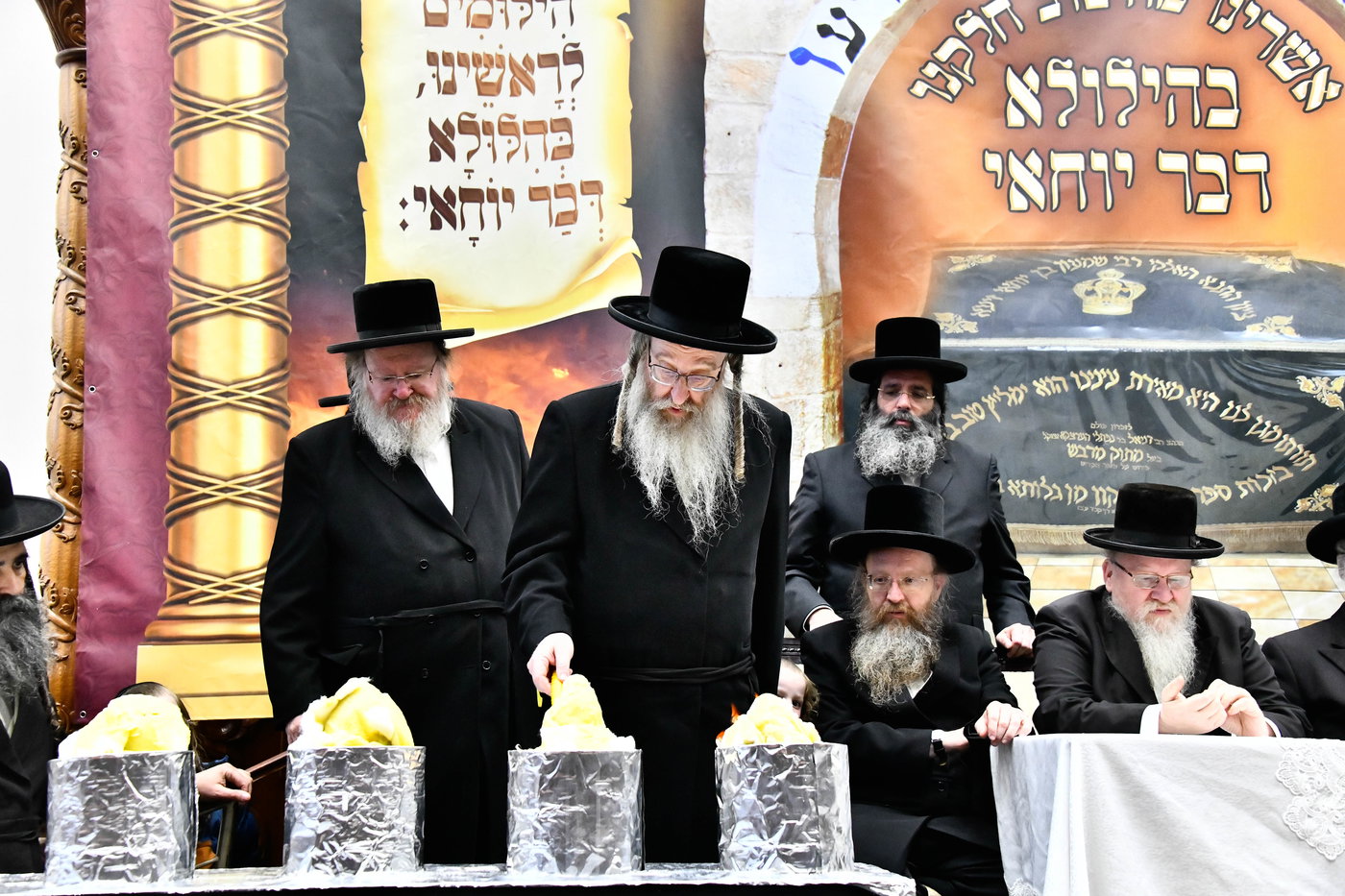 ל"ג בעומר בחצה"ק ביאלה