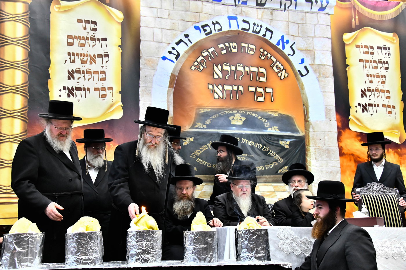 ל"ג בעומר בחצה"ק ביאלה