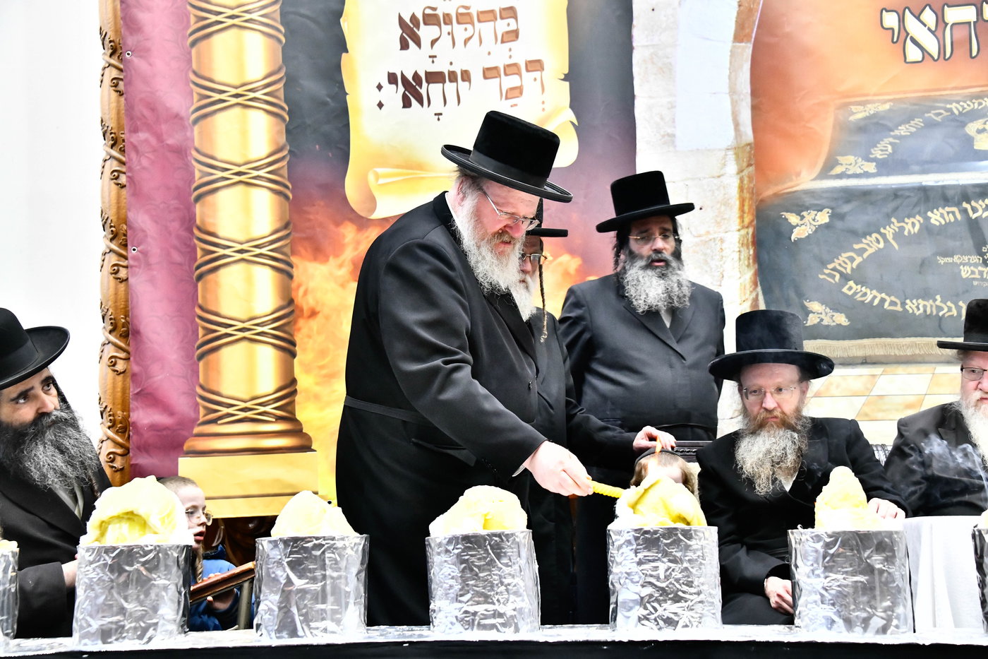 ל"ג בעומר בחצה"ק ביאלה