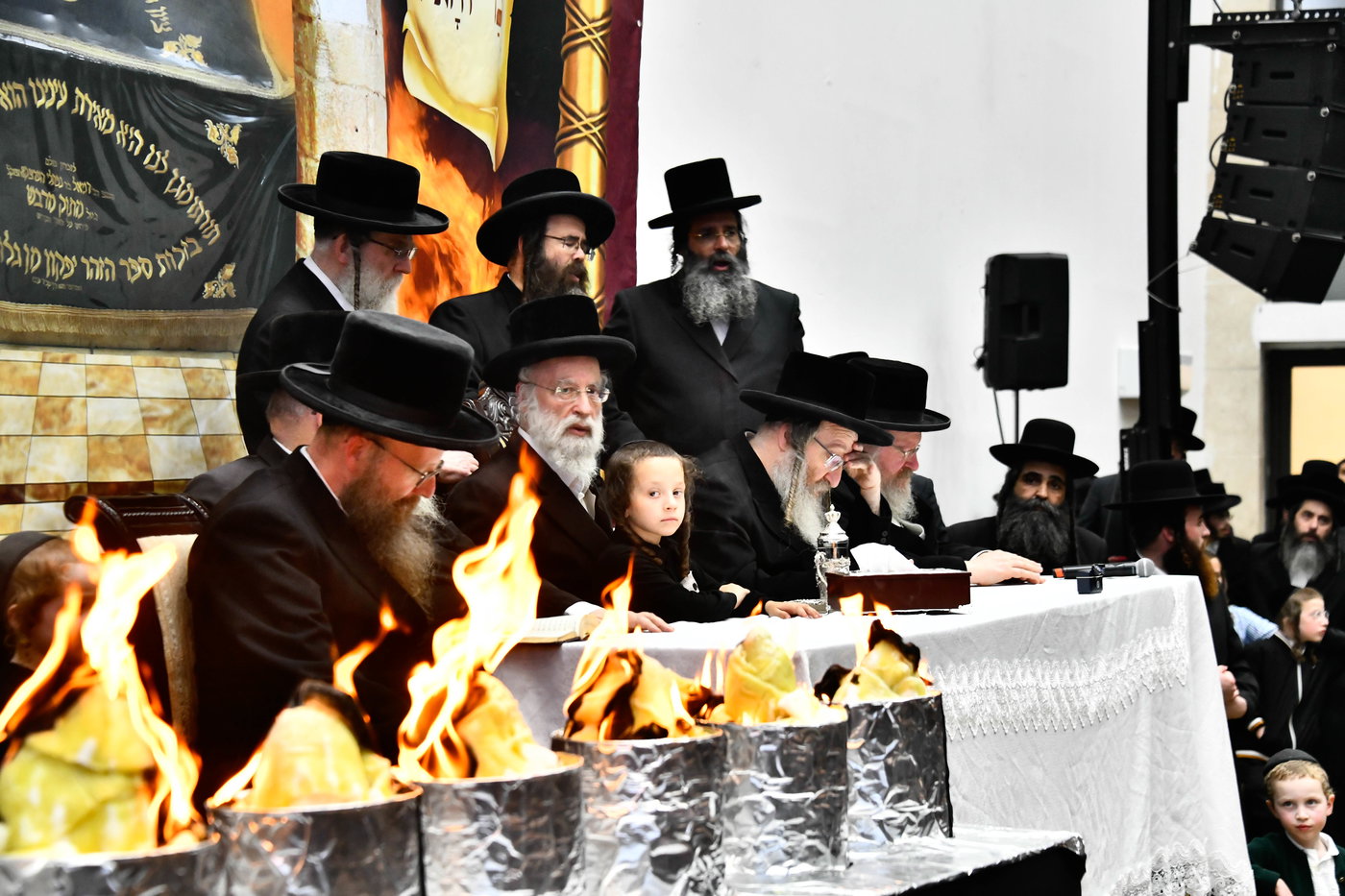 ל"ג בעומר בחצה"ק ביאלה