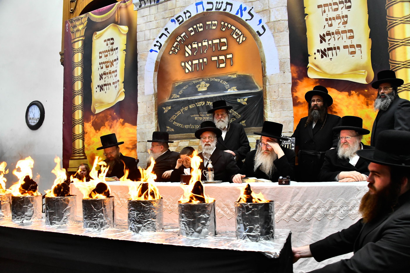 ל"ג בעומר בחצה"ק ביאלה