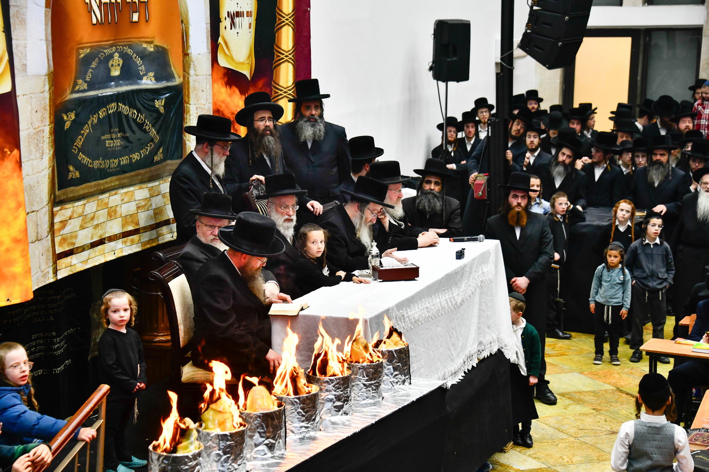 ל"ג בעומר בחצה"ק ביאלה