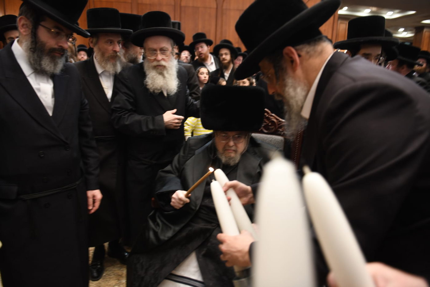 ל"ג בעומר בחצה"ק בעלזא
