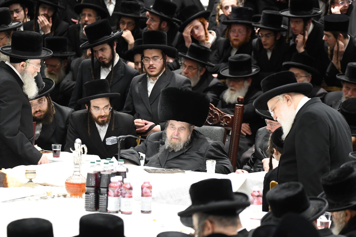 ל"ג בעומר בחצה"ק בעלזא