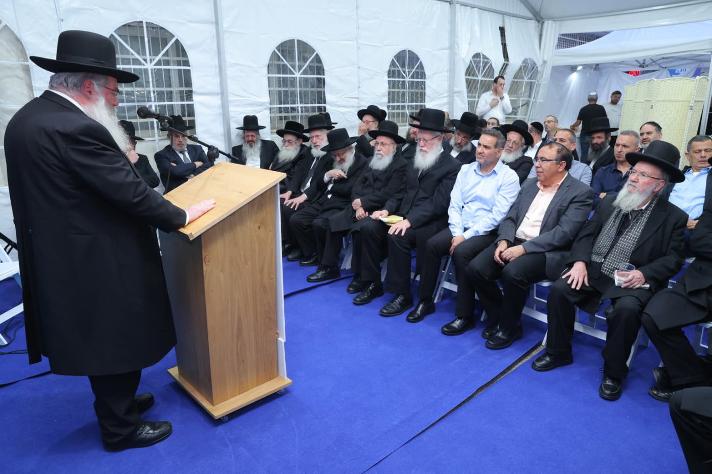 מעמד חנוכת הבית של המוקד לרפואה דחופה במודיעין עילית בהשתתפות כלל רבני העיר 