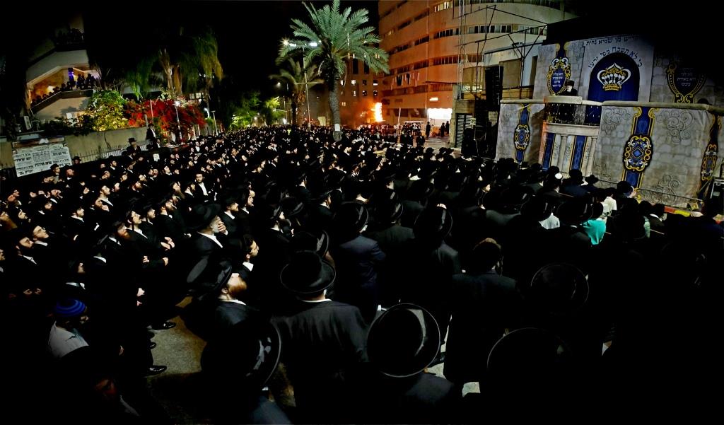 ל"ג בעומר בחצה"ק ויזניץ