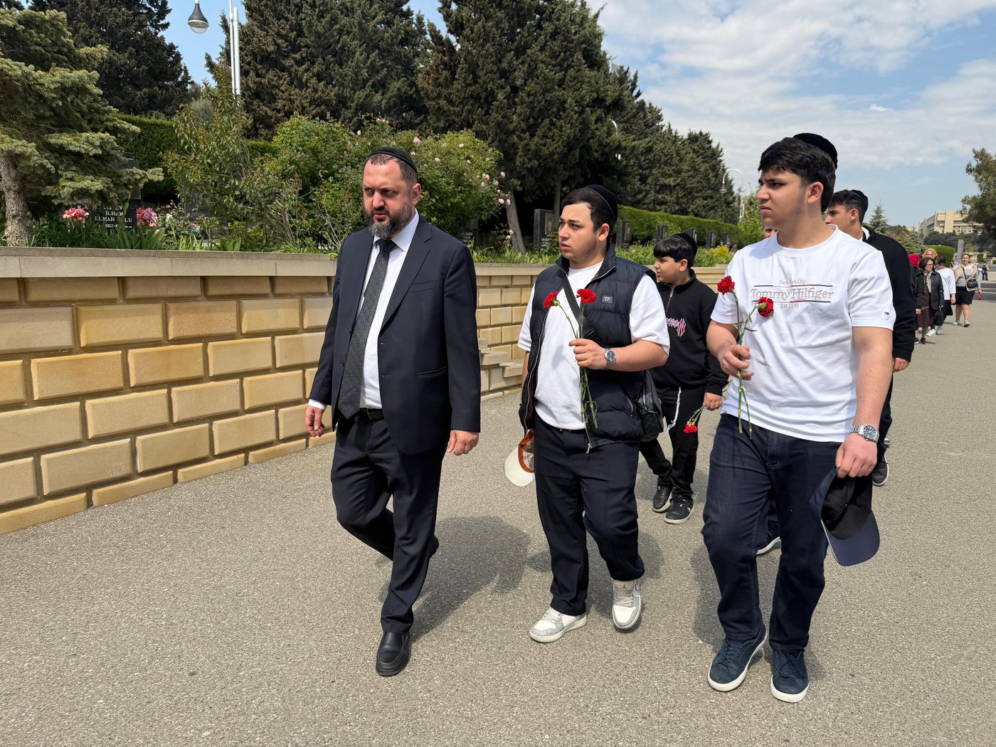 העליה לקבר