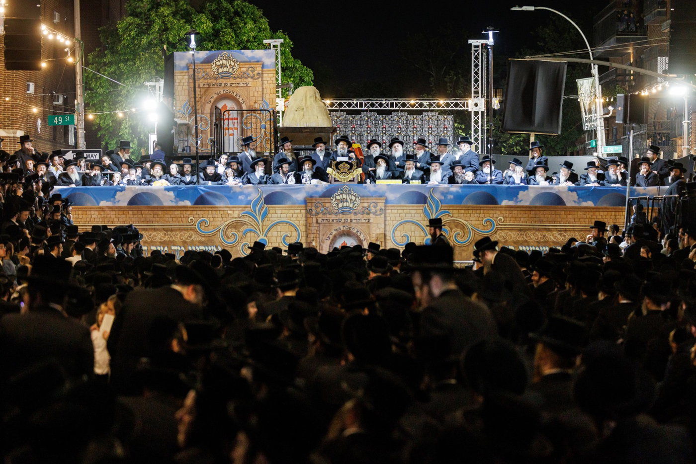 ל"ג בעומר בחצה"ק באבוב 45