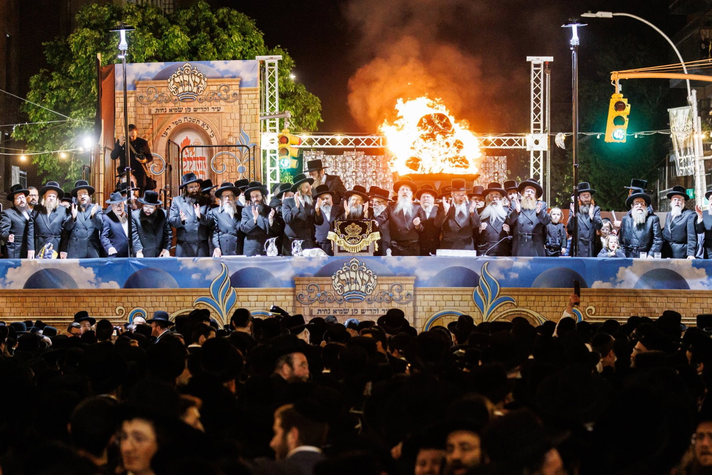 ל"ג בעומר בחצה"ק באבוב 45