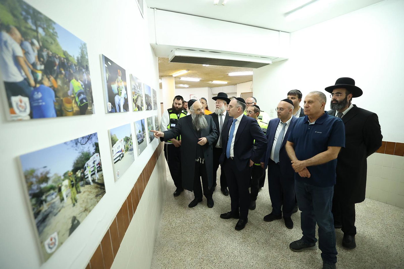 סיור של בכירי משרד הפנים בבסיס זק"א