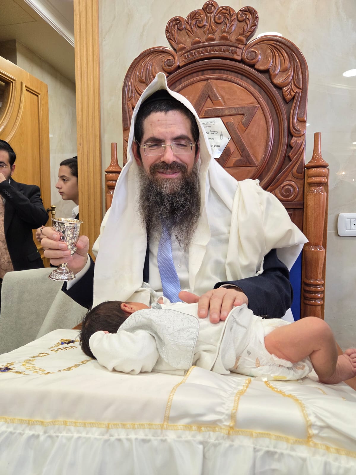 שמחת הברית בבית משפחת מאזוז