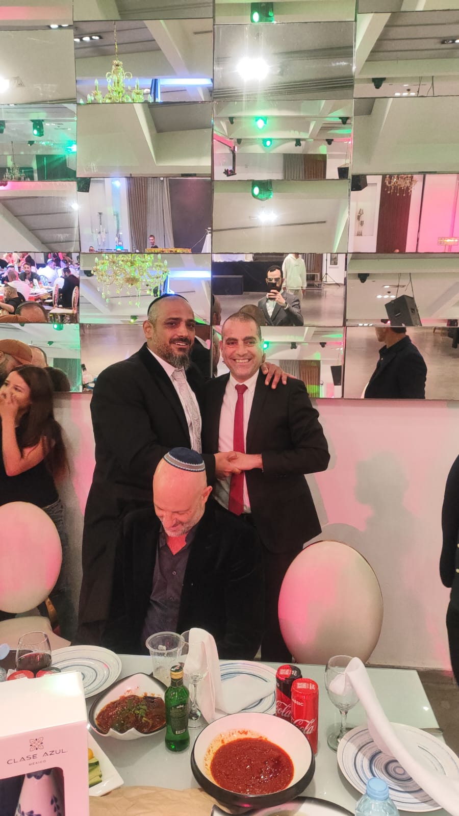 צפו: חתונת בנו של מזכה הרבים הרב ניצן ראובן, בהשתתפות אישי ציבור