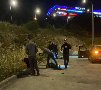החשוד חיכה ל"נהג הירושלמי": שוטרים קיבלו את המידע והמתינו לרכב
