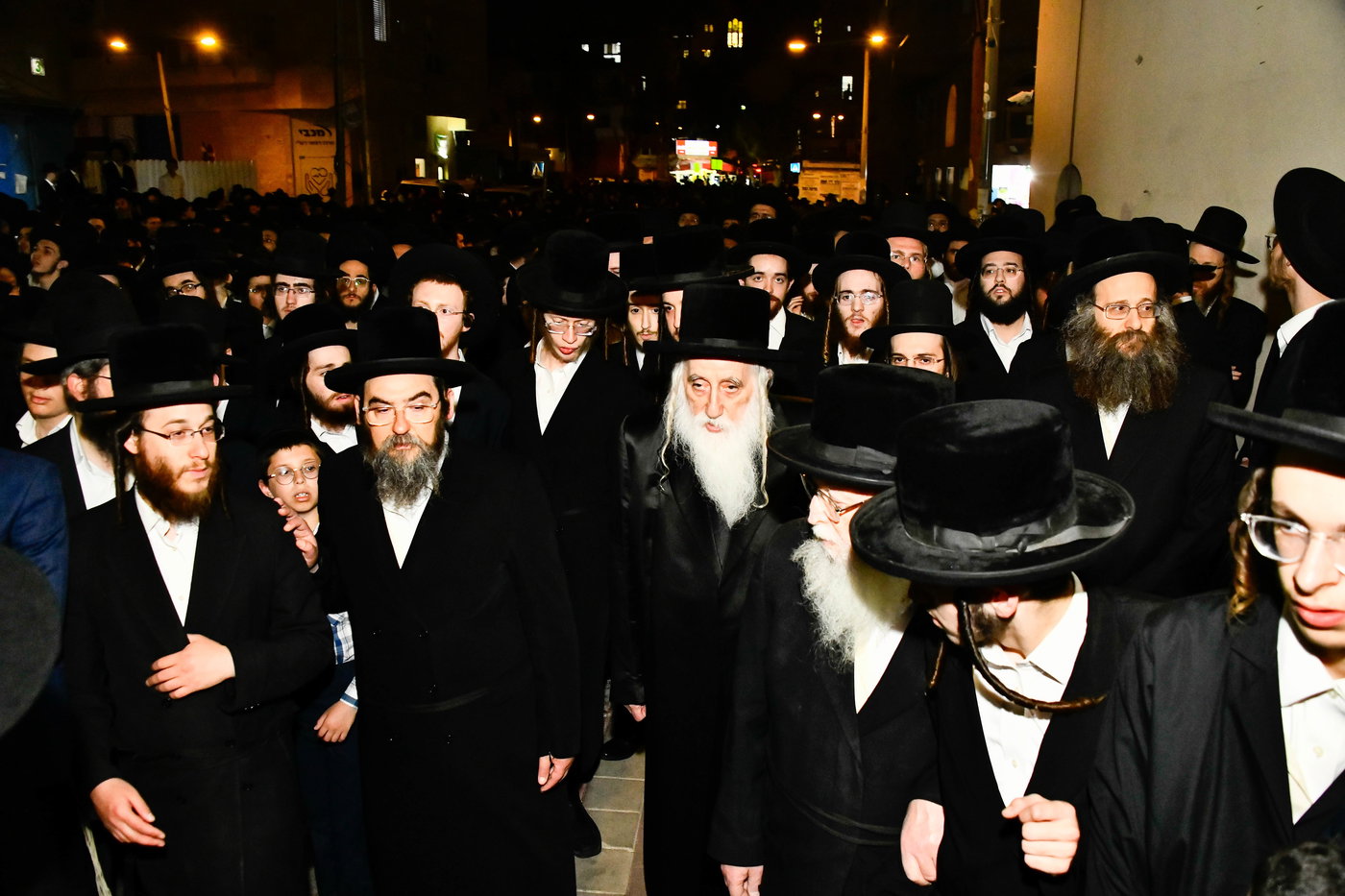 מסע הלוויית הגאון רבי דוד שמידל זצ"ל