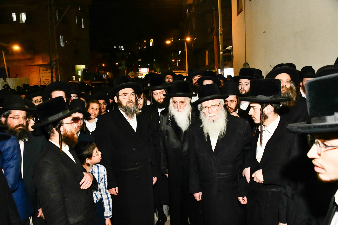 מסע הלוויית הגאון רבי דוד שמידל זצ"ל