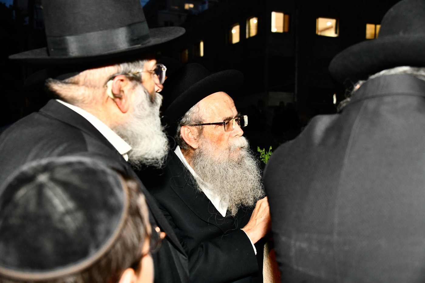 מסע הלוויית הגאון רבי דוד שמידל זצ"ל
