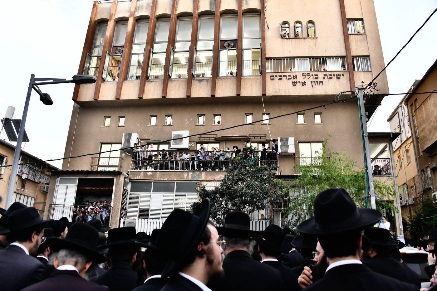 מסע הלוויית הגאון רבי דוד שמידל זצ"ל