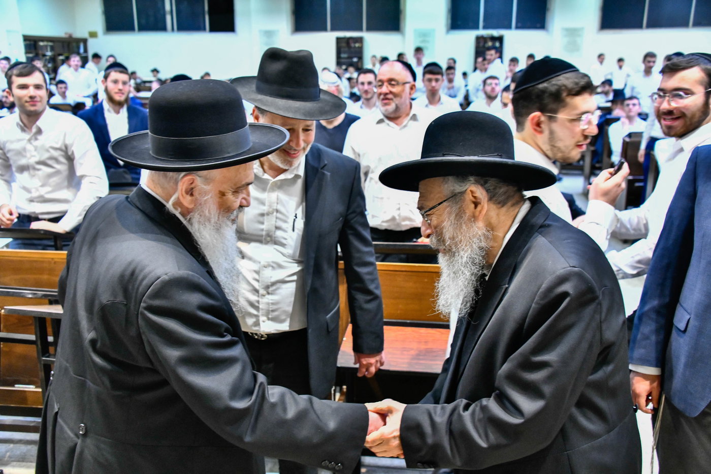 הגאון רבי חיים פיינשטיין בישיבת מאור התלמוד
