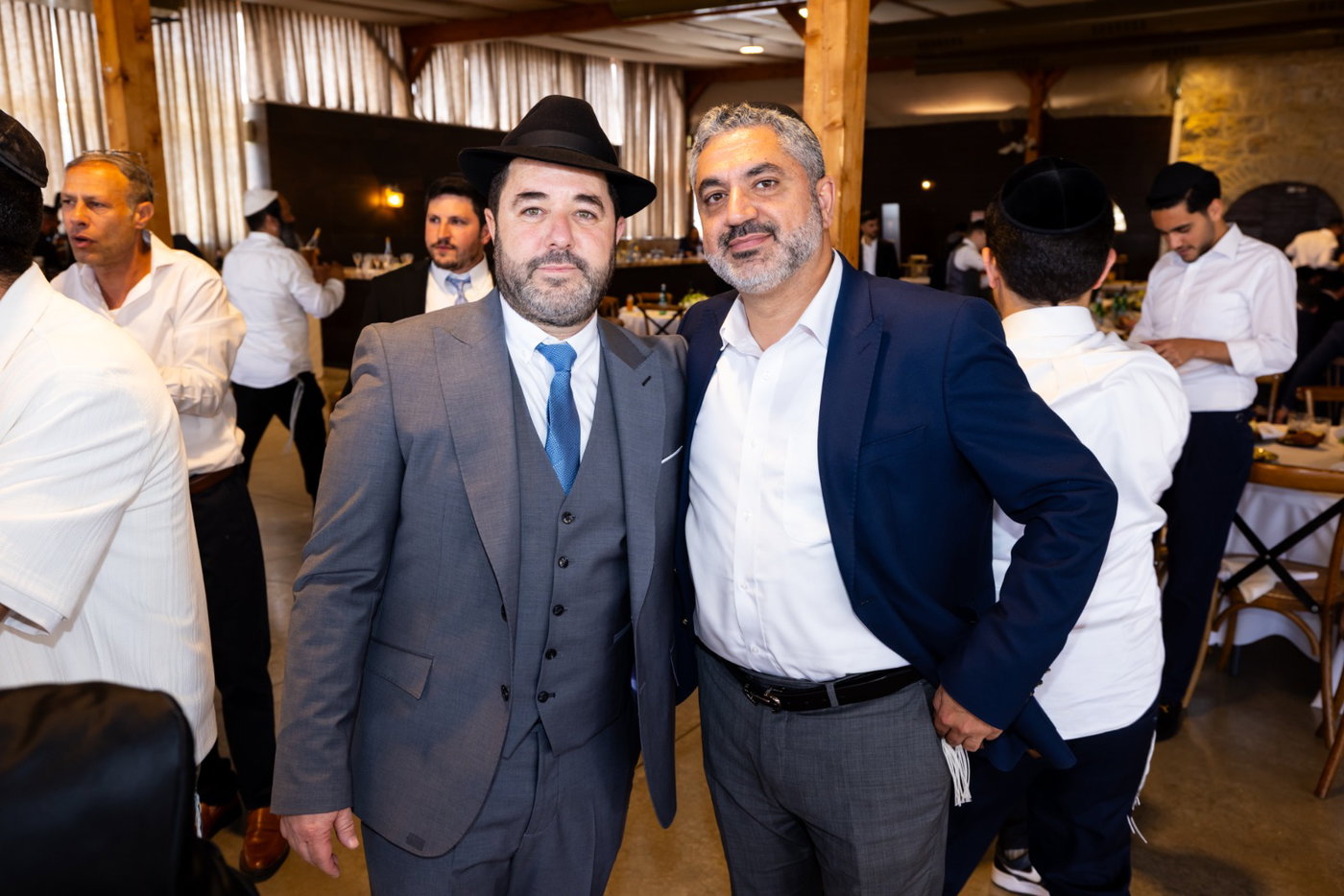 באירוע יוקרתי עם רבנים ופוליטיקאים: הבר מצווה לבנו של רמ"ט מנכ"ל רשות האוכלוסין