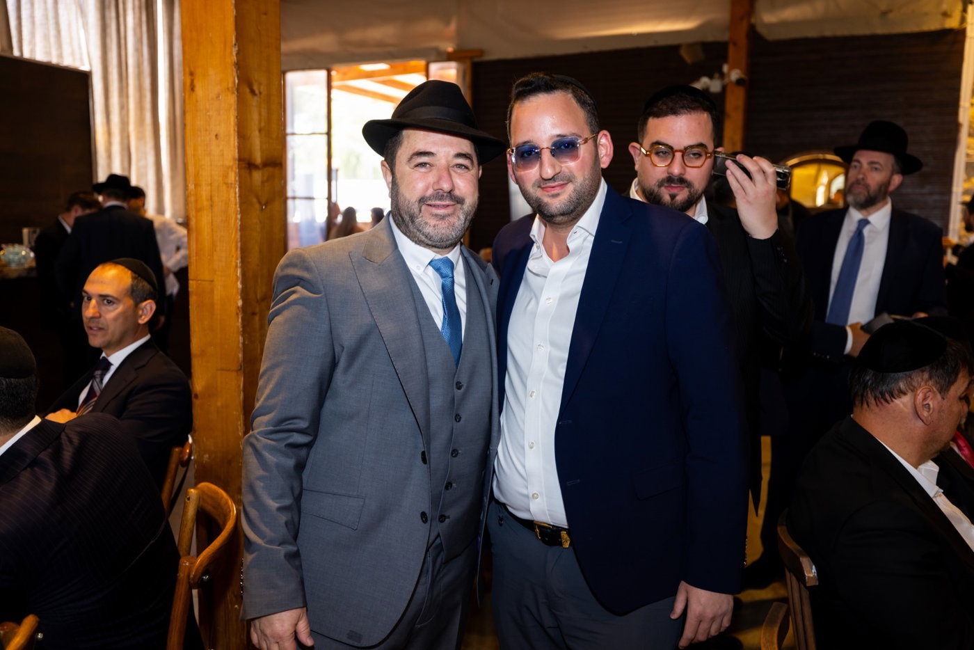 באירוע יוקרתי עם רבנים ופוליטיקאים: הבר מצווה לבנו של רמ"ט מנכ"ל רשות האוכלוסין
