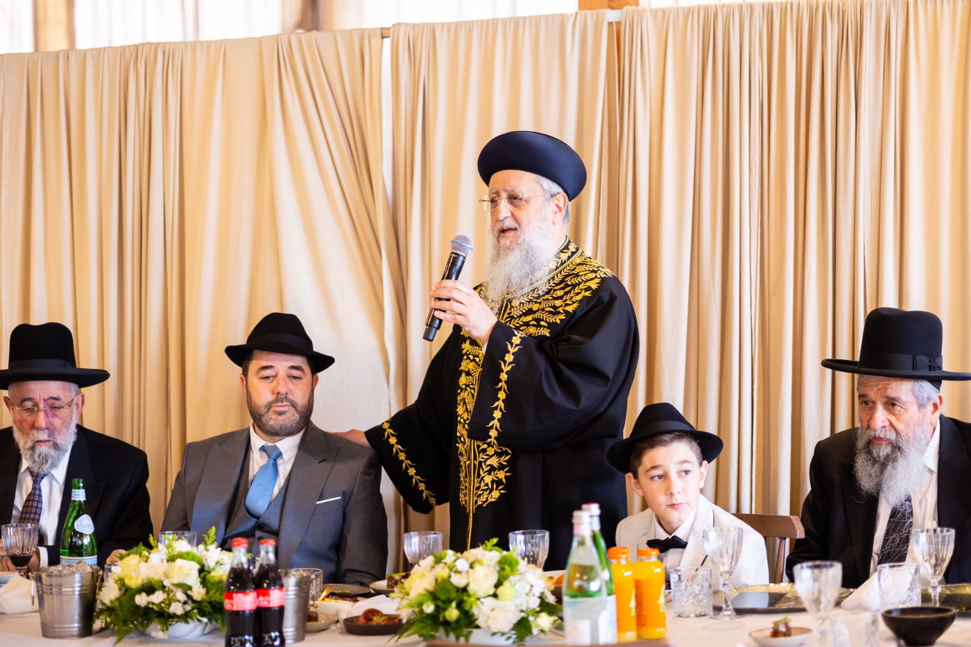 באירוע יוקרתי עם רבנים ופוליטיקאים: הבר מצווה לבנו של רמ"ט מנכ"ל רשות האוכלוסין