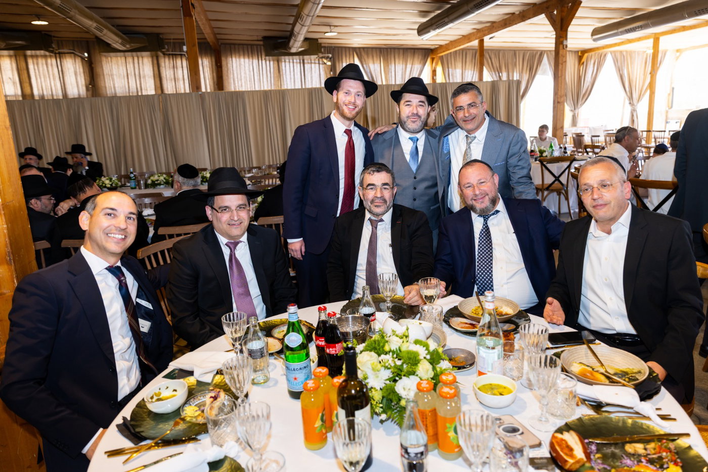באירוע יוקרתי עם רבנים ופוליטיקאים: הבר מצווה לבנו של רמ"ט מנכ"ל רשות האוכלוסין