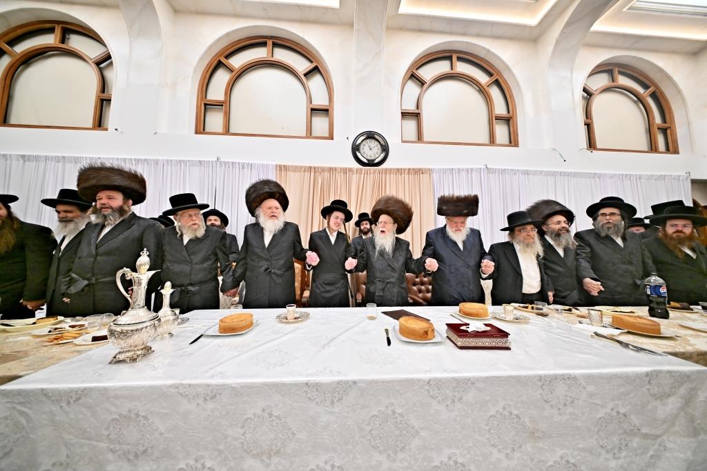 שמחת בית קריית צאנז - קומרנא - אשלג