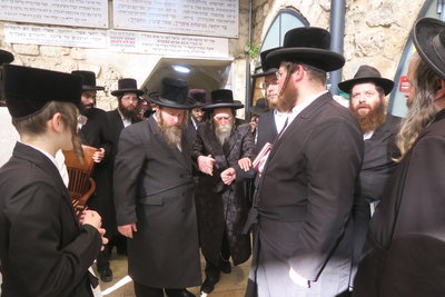 האדמו"ר מערלוי במירון לאחר ל"ג בעומר