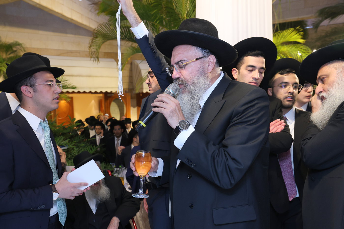 שמחת החתונה לבתו של יהודה בוטבול