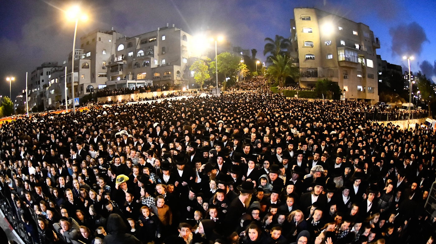 ל"ג בעומר בחצה"ק רחמסטריווקא