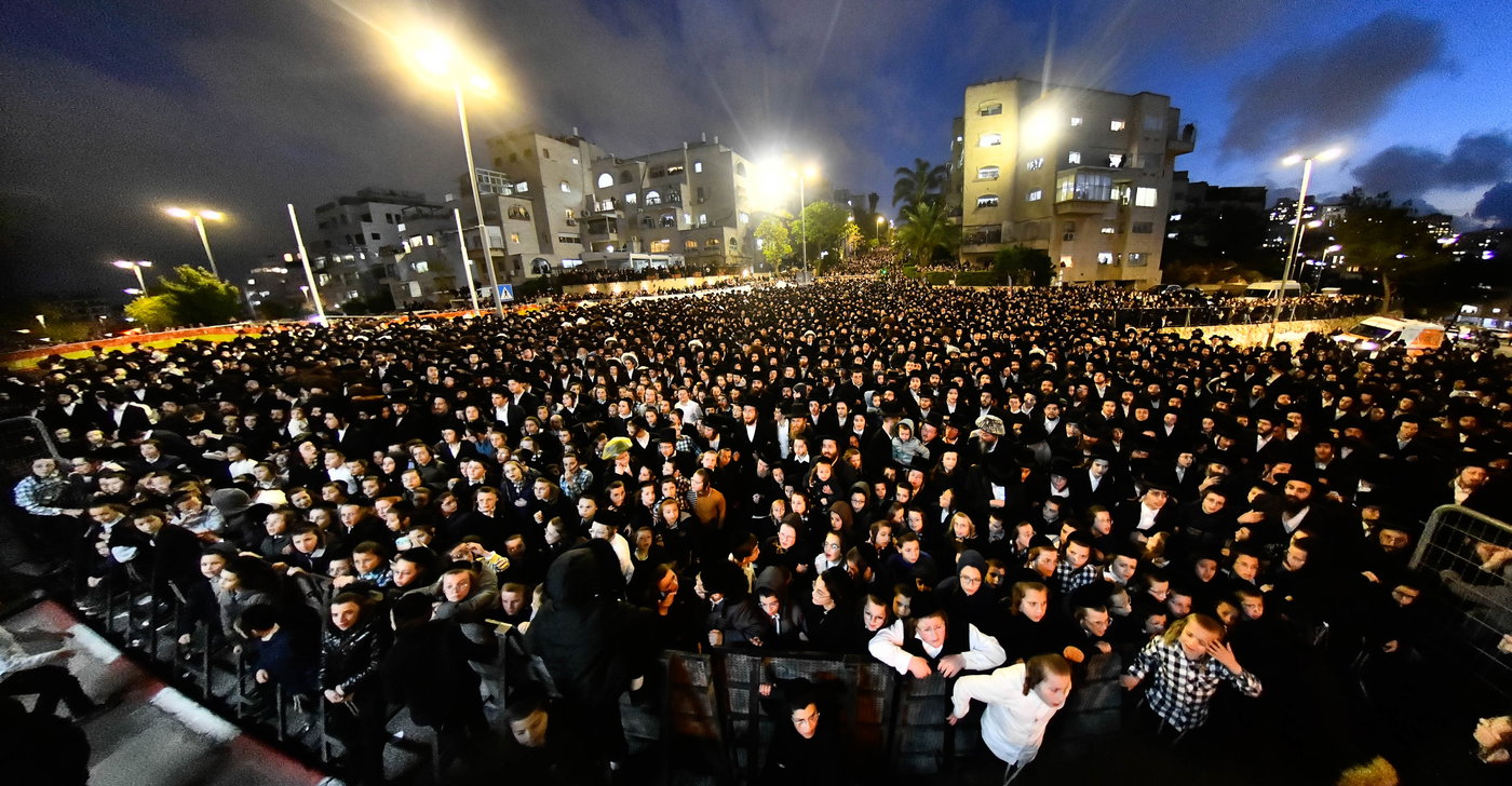 ל"ג בעומר בחצה"ק רחמסטריווקא