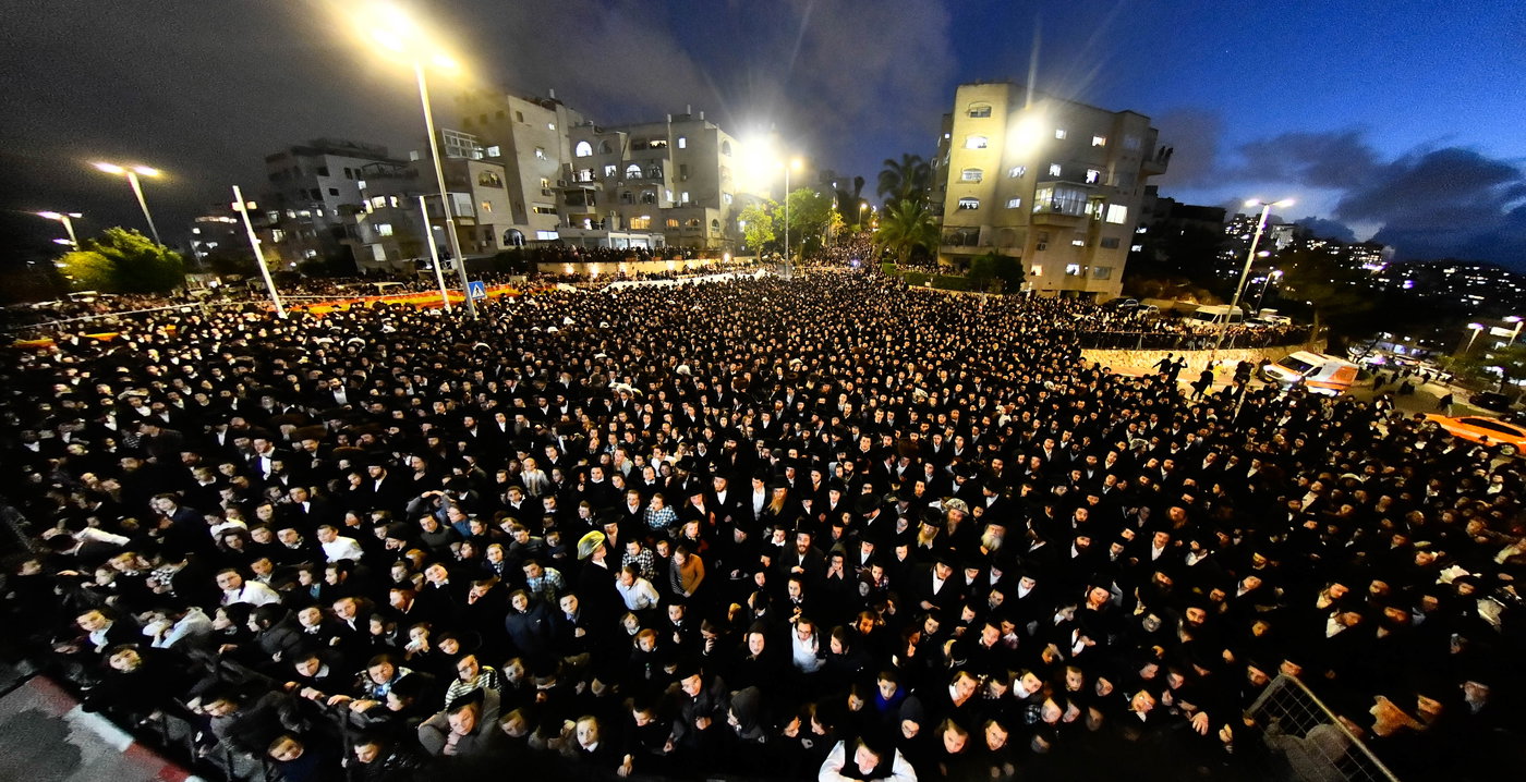 ל"ג בעומר בחצה"ק רחמסטריווקא
