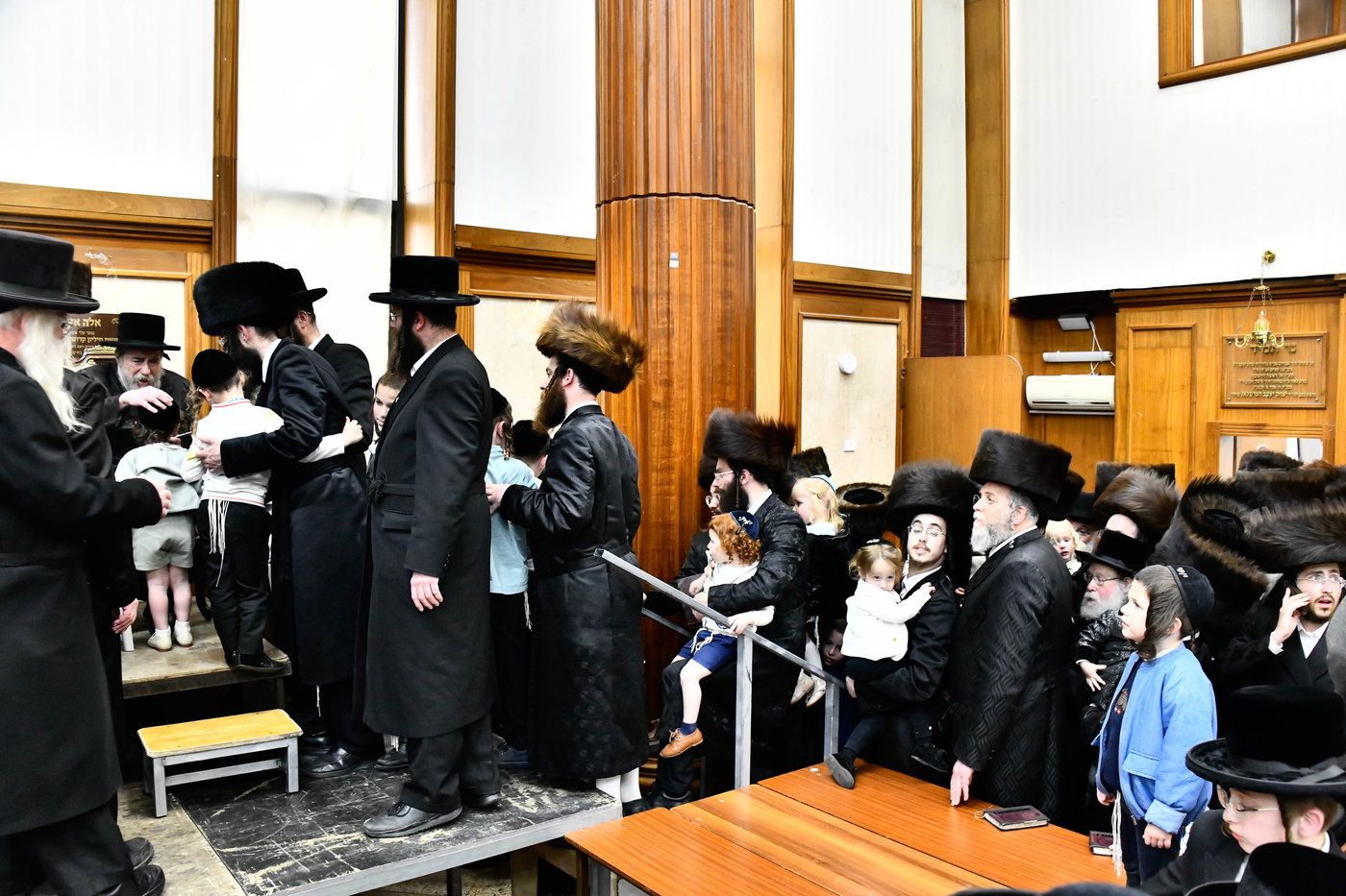 ל"ג בעומר בחצה"ק רחמסטריווקא