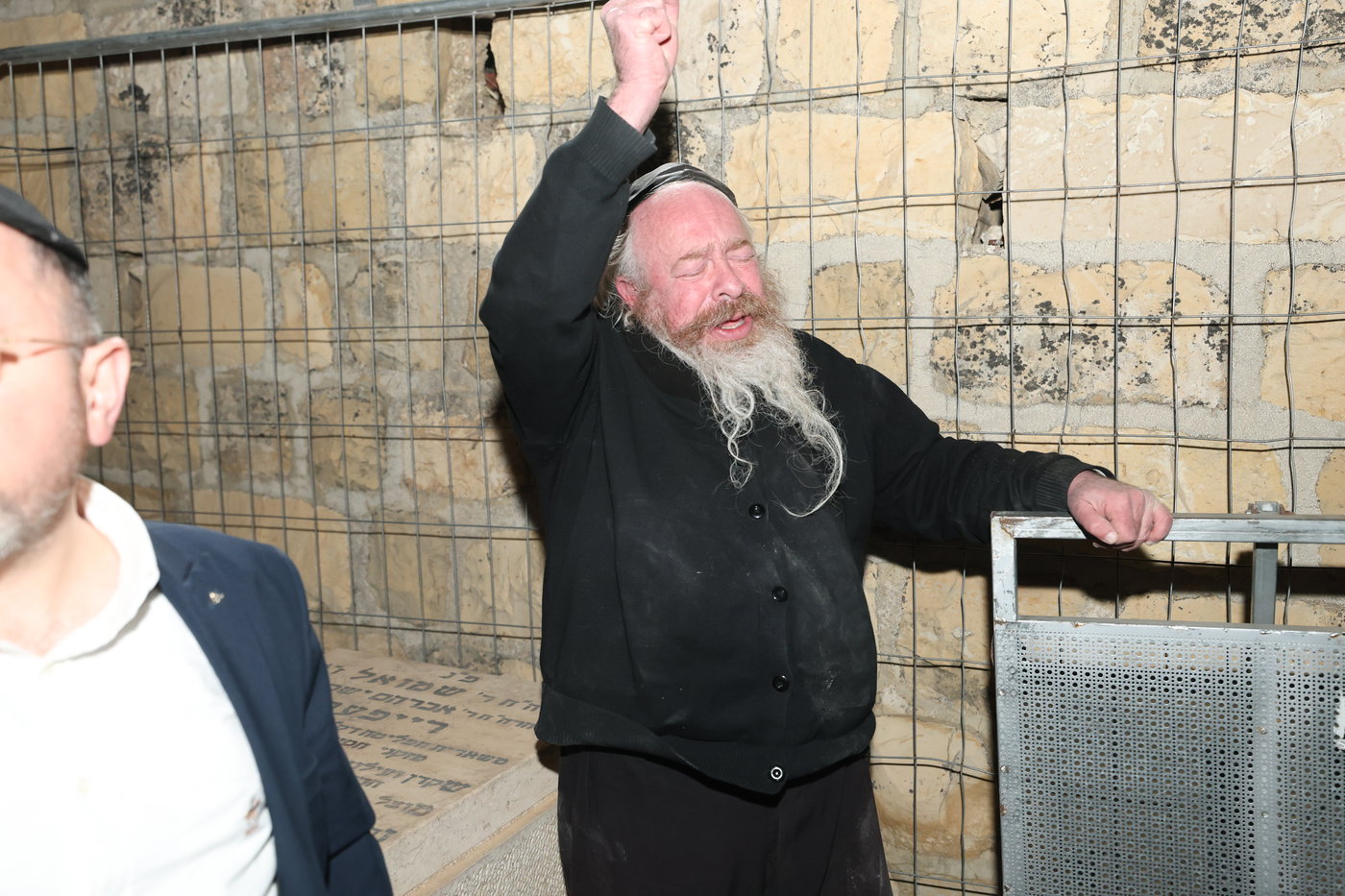 מסע הלויית הגאון רבי דוד שמידל זצ"ל בירושלים