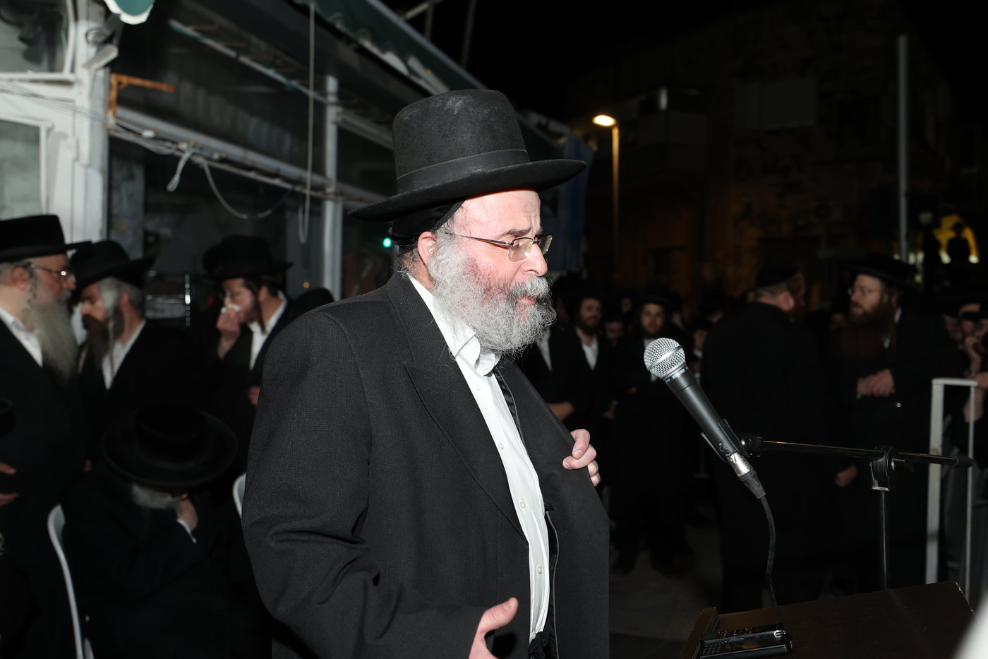 מסע הלויית הגאון רבי דוד שמידל זצ"ל בירושלים