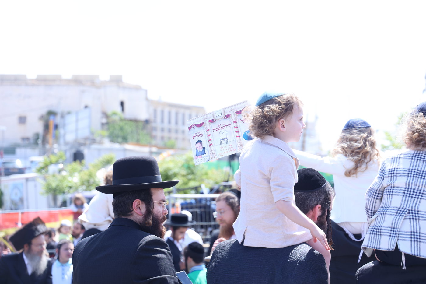 ל"ג בעומר בקבר שמעון הצדיק