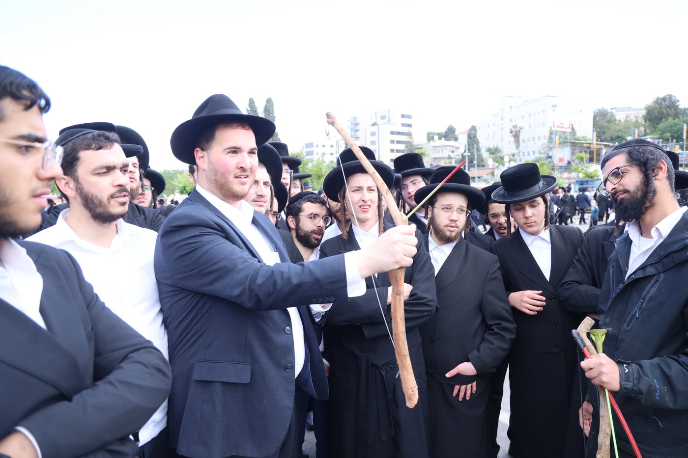 ל"ג בעומר בקבר שמעון הצדיק