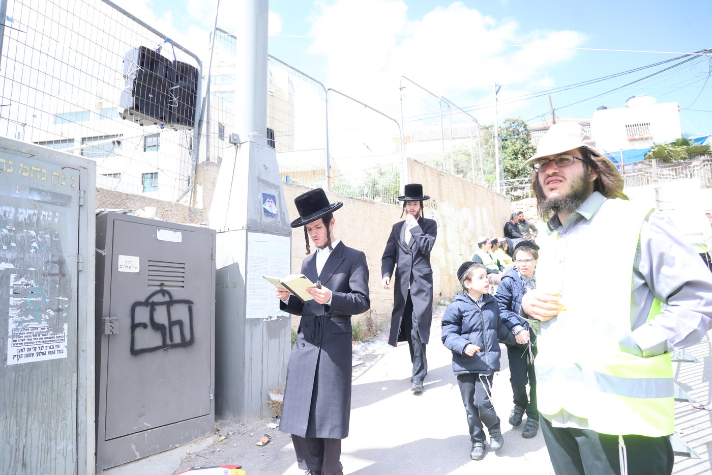 ל"ג בעומר בקבר שמעון הצדיק
