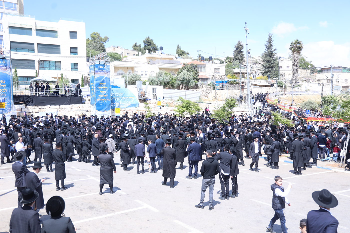 ל"ג בעומר בקבר שמעון הצדיק