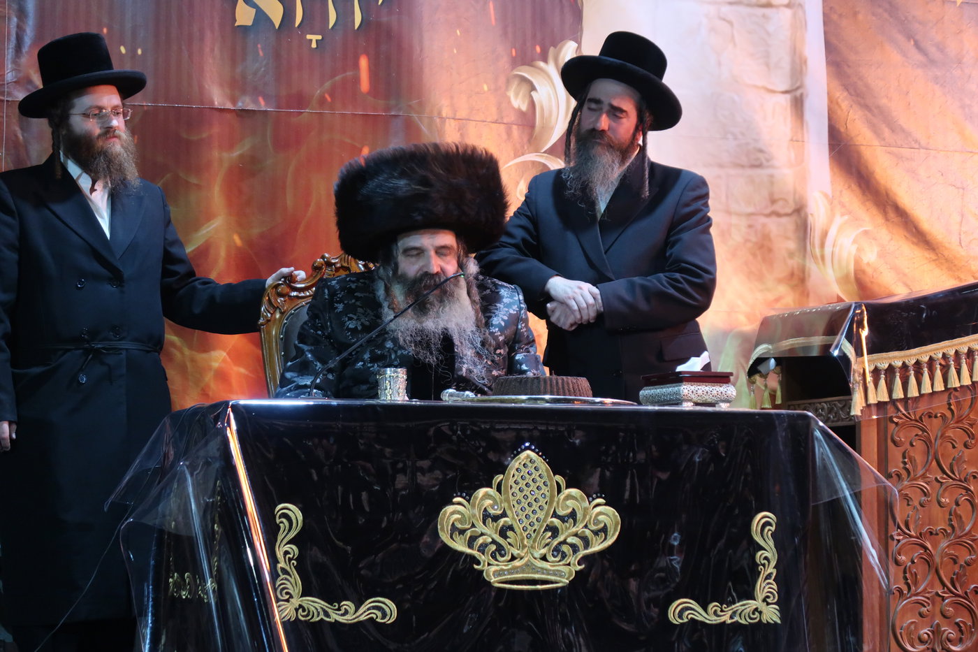 ל"ג בעומר בחצה"ק זוטשקא