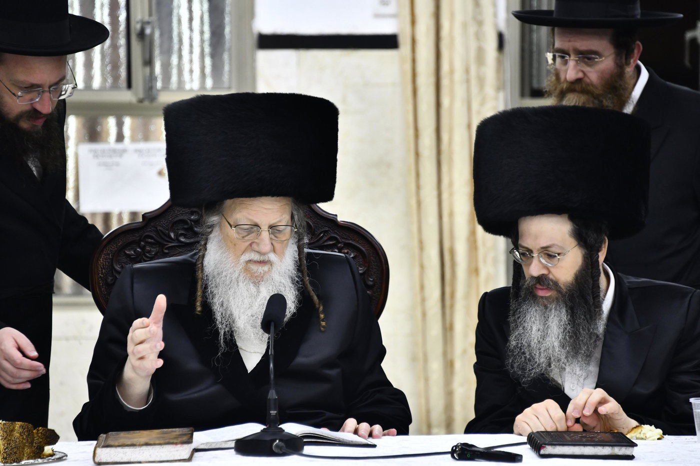 בר מצווה והילולא במודז'יץ