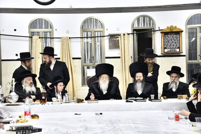 בר מצווה והילולא במודז'יץ