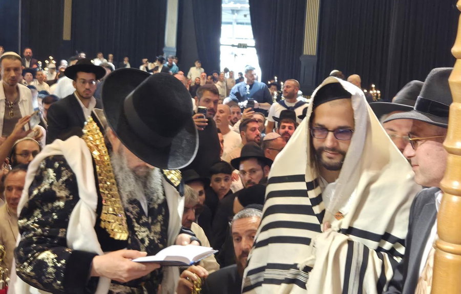 צפו: הגאון הינוקא חגג ברית לבנו החמישי - כך נקרא שמו בישראל