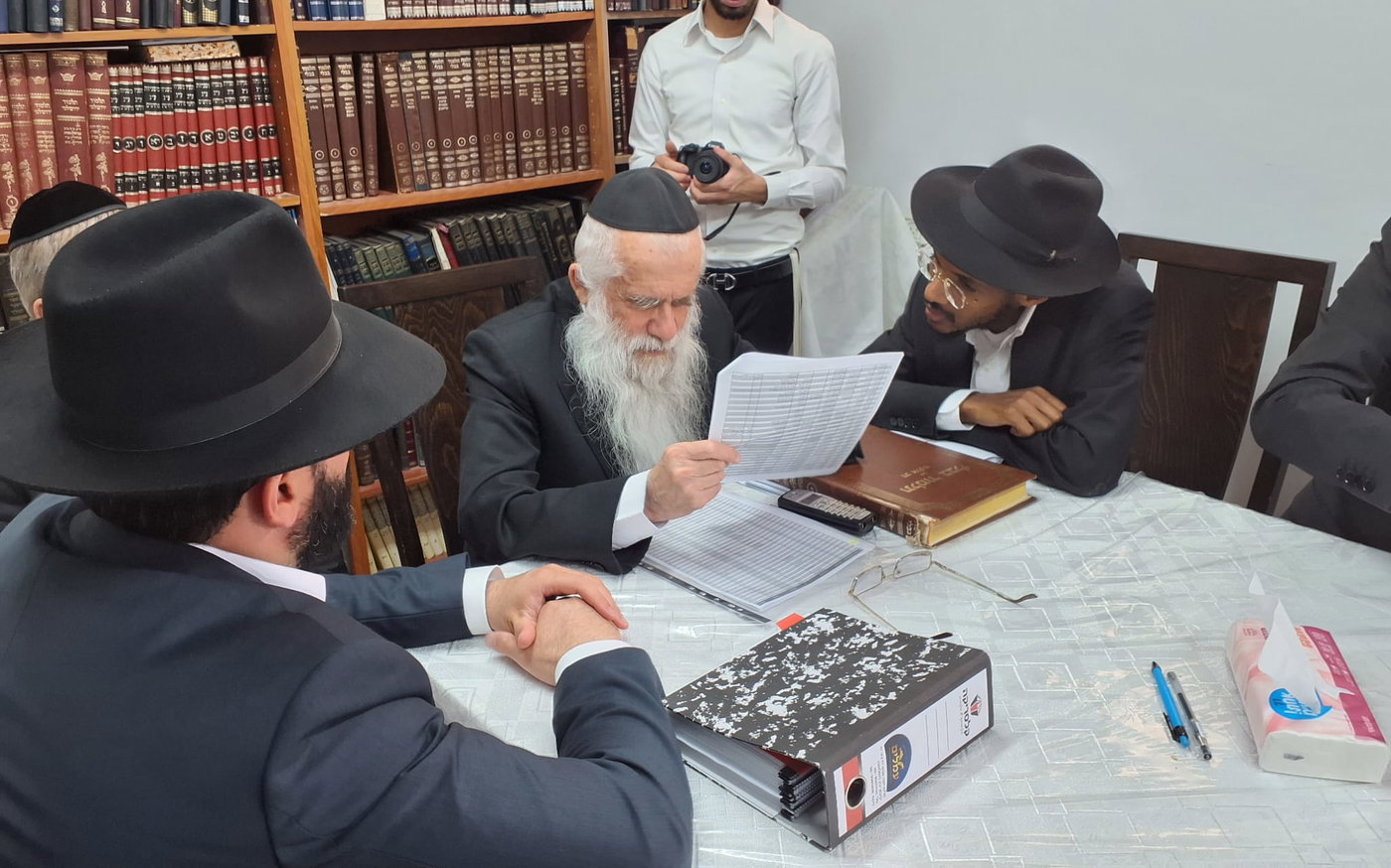 בחורי עמלים בבתי גדולי ישראל