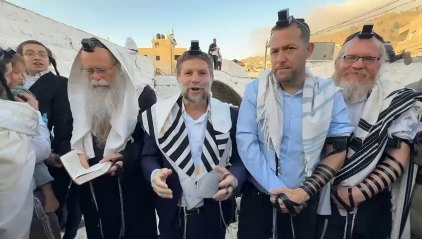 סמוטריץ' בקבר יוסף, הבוקר