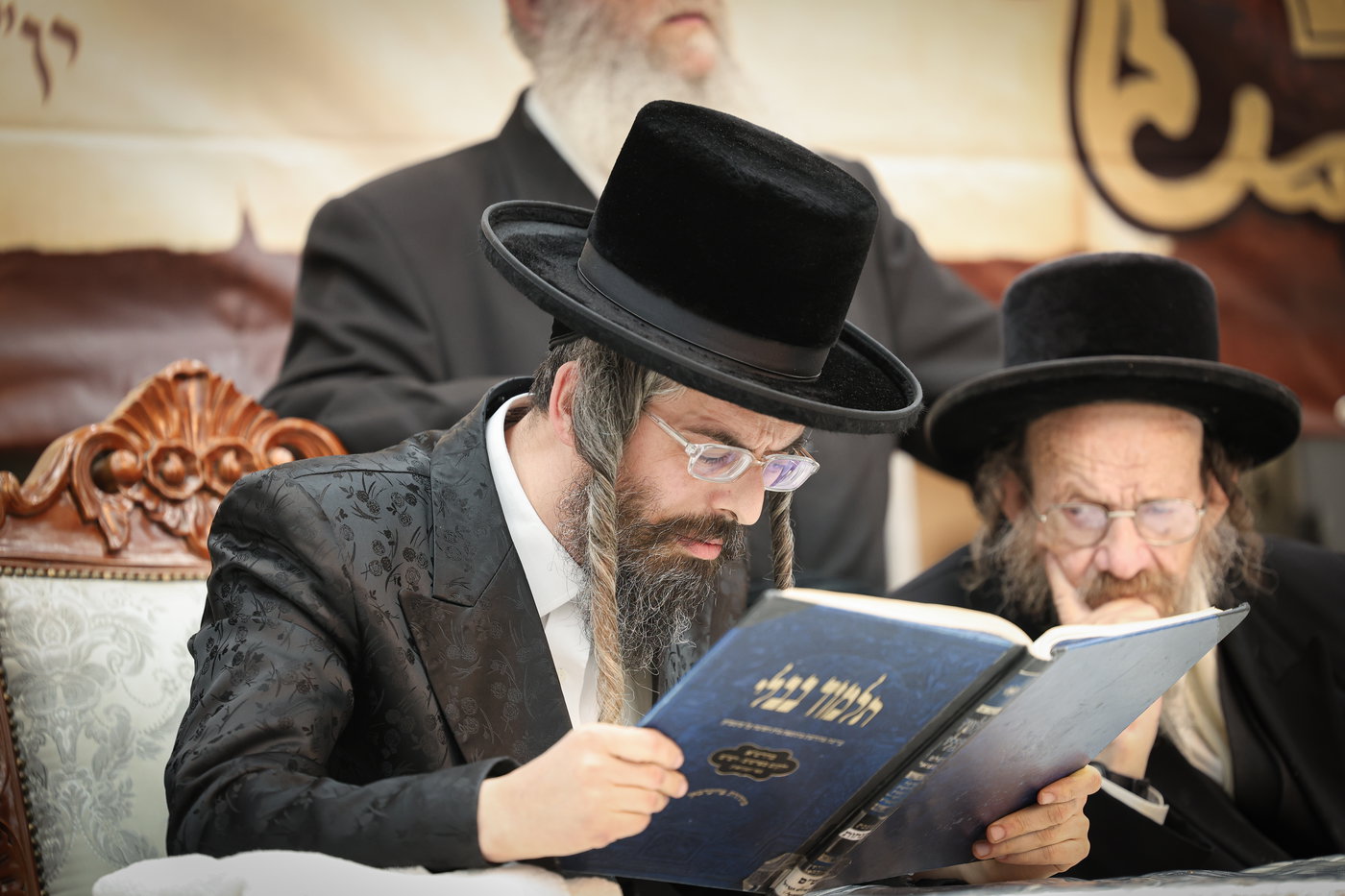 הילולא קדישא וכתיבת ס"ת בחצה"ק זוועהיל
