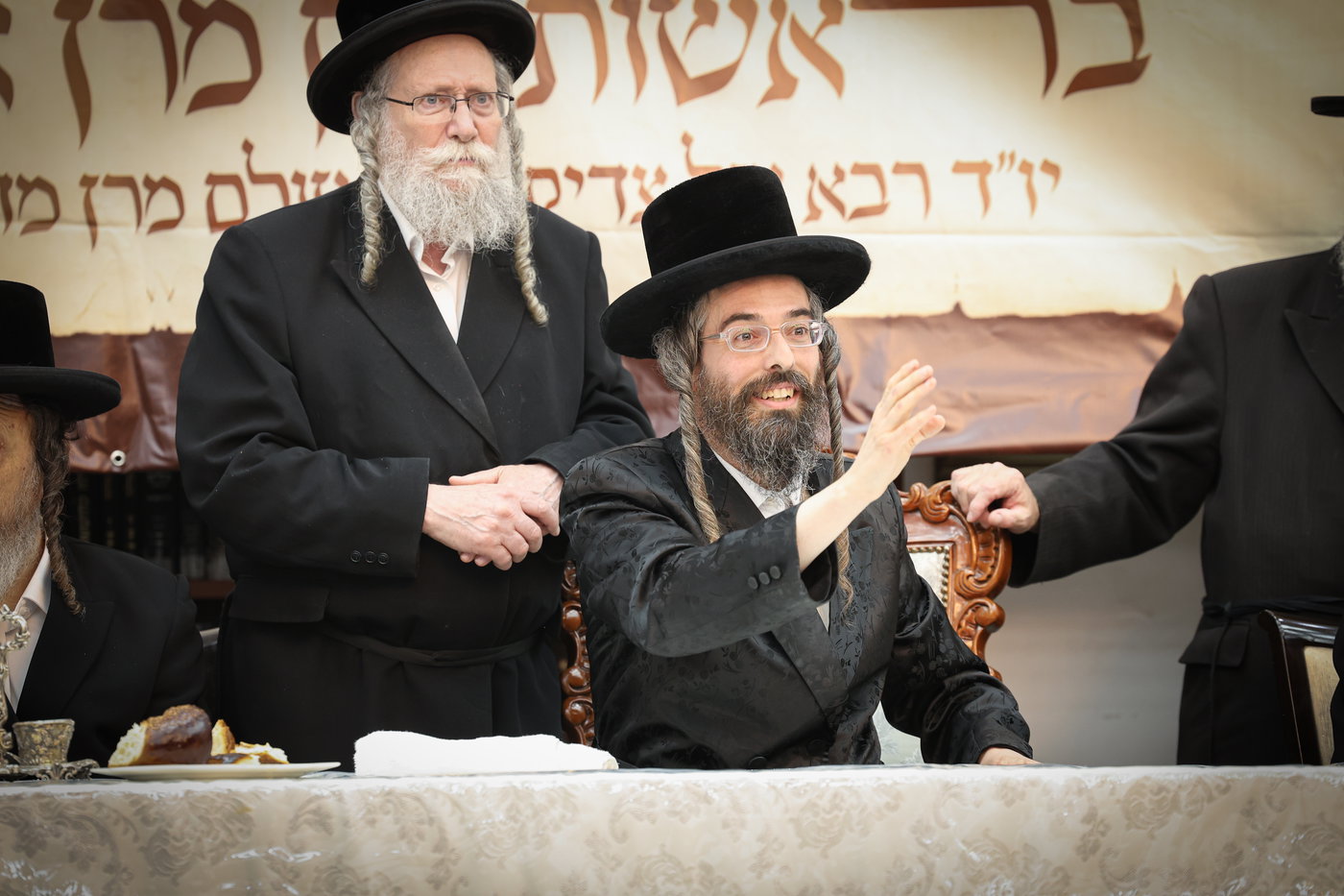 הילולא קדישא וכתיבת ס"ת בחצה"ק זוועהיל