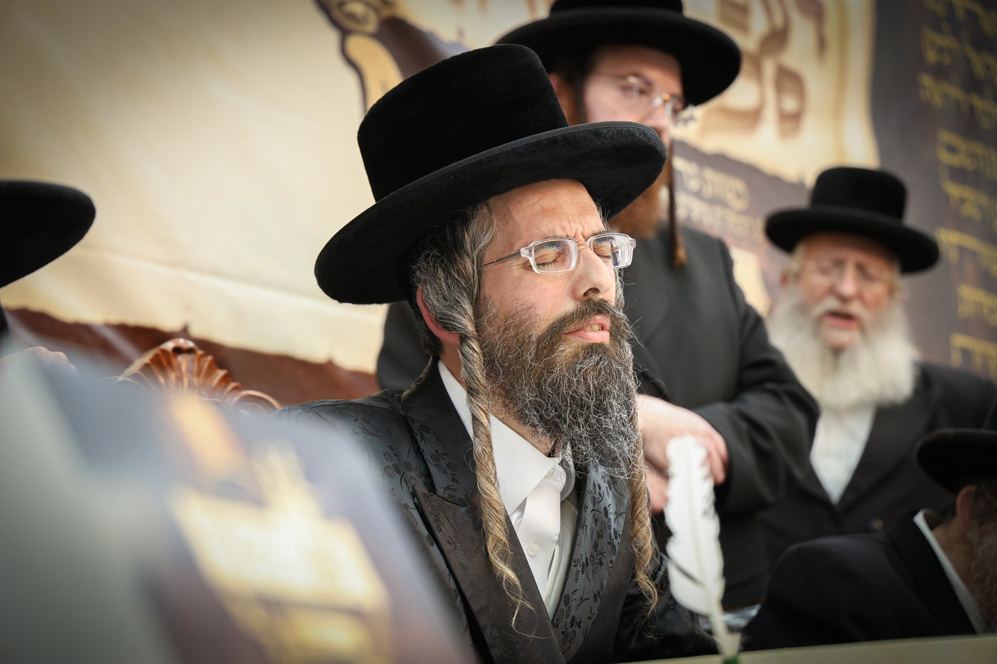 הילולא קדישא וכתיבת ס"ת בחצה"ק זוועהיל